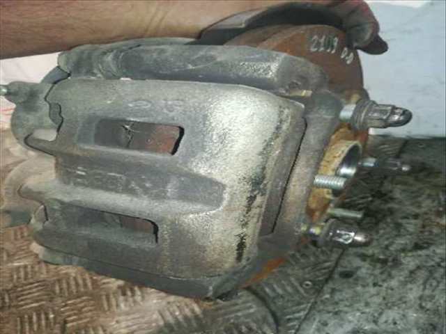 Foto 3ª: Mangueta Delantera Derecha Mitsubishi Montero 3.2 DI-D ALL-FOUR 5-PTAS.) 160CV 118KW [D 4M41] (2006)