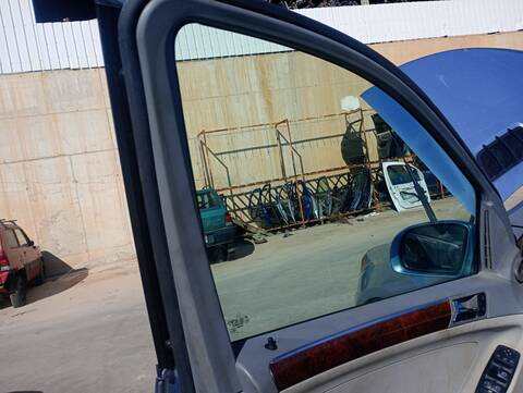 Foto 2ª: Elevalunas Eléctrico Delantero Izquierdo Mercedes Clase ML 320 3.0 CDI W164) 224CV 165KW 164.122) [OM642940] (2005)