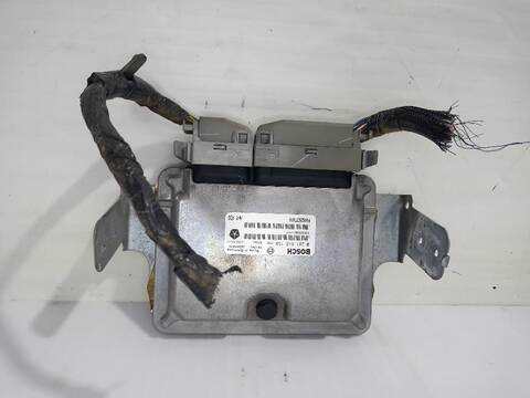 Foto 3ª: Centralita Motor ECU Chrysler Voyager 2.5 TD FAMILY 116CV [425CLIRSX] (1995)