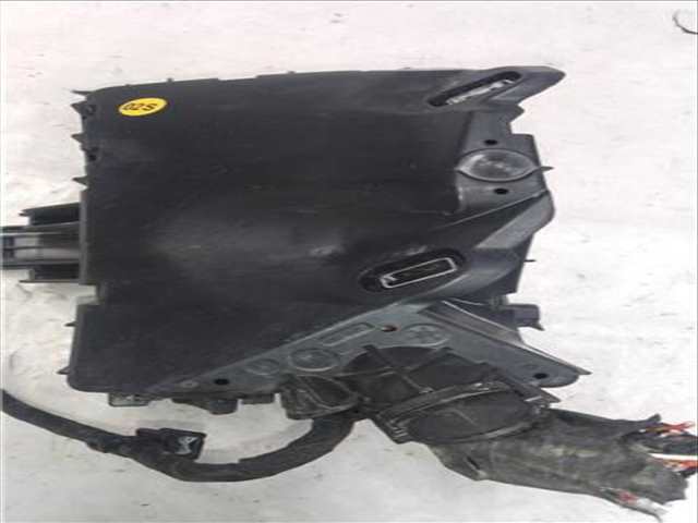 Foto 3ª: Caja Reles Fusibles Seat Leon 2.0 ERENCE [2 0 LTR. - 85 KW TDI] 116CV