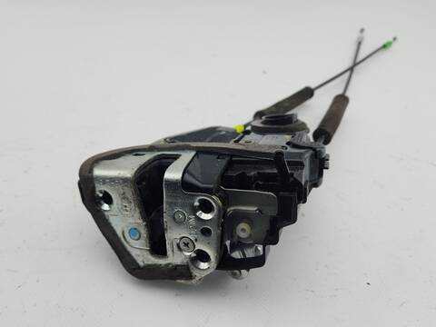 Foto 2ª: Cerradura Puerta Trasera Izquierda Toyota Corolla HYBRID FEEL 122CV [2ZR] (2019)
