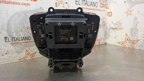 Foto 4ª: Mando Multifuncion Mercedes Clase E 180 E 220 D 213.004) 194CV 143KW [654920] (2018)