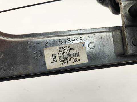 Foto 4ª: Elevalunas Eléctrico Delantero Izquierdo Peugeot 208 ACCESS 68CV 50KW [8H01] (2012)
