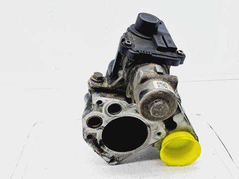 Foto 4ª: Valvula EGR Renault Clio AUTHENTIQUE 68CV 50KW [K9K M7] (2007)