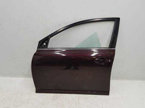 Puerta Delantera Izquierda Toyota Avensis 1.8 SOL BERLINA 5-PTAS)