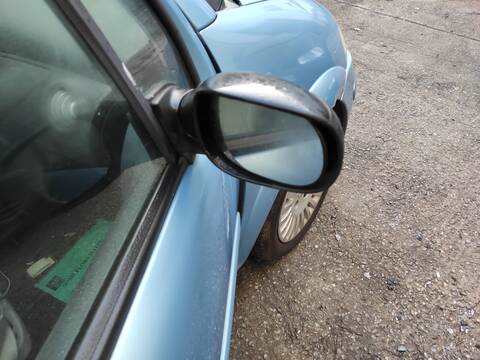 Retrovisor Derecho Citroen C3 KFV