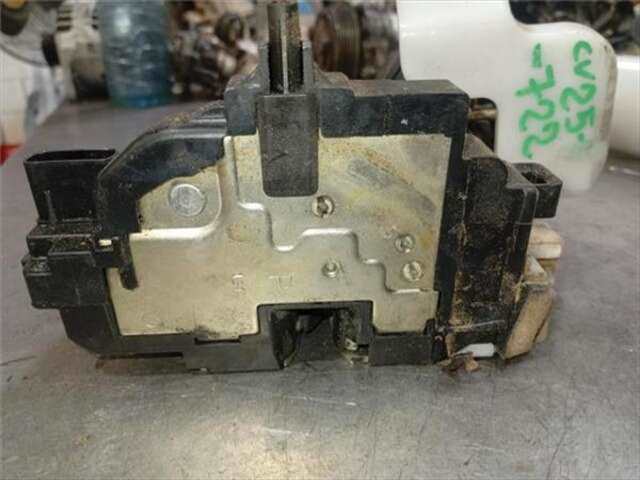 Cerradura Puerta Delantera Derecha Kia Ceed 1.4 (ED)(2006)