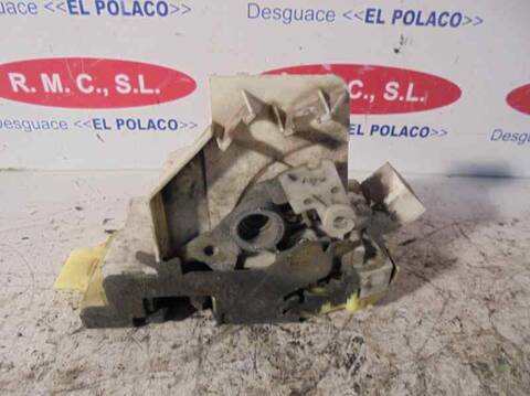 Foto 3ª: Cerradura Puerta Trasera Izquierda Ford Focus 1.6 16V CAT BERLINA 100CV 74KW [FYDA] (1999)