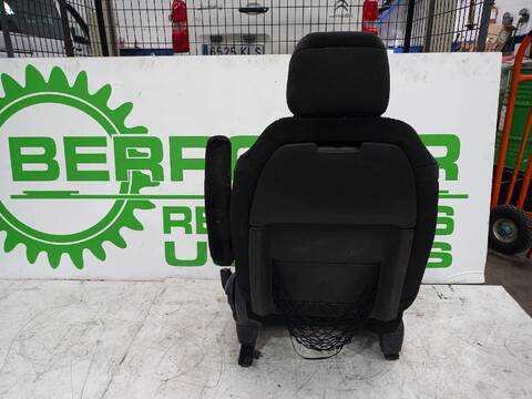 Foto 2ª: Asiento Delantero Derecho Citroen C4 1.6 16V HDI FAP 109CV [9HZDV6TED4] (2007)