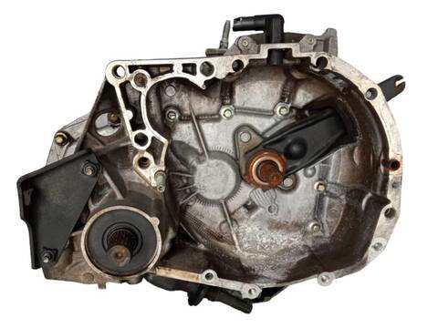 Foto 2ª: Caja Cambios Renault Clio 1.5 DCI B/CB08) (1998)