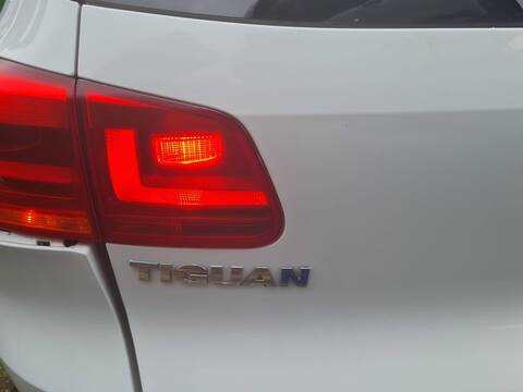 Foto 3ª: Piloto Portón Izquierdo Volkswagen Tiguan T1 BLUEMOTION 110CV 81KW [CFFD] (2014)