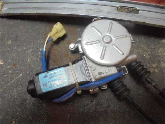 Foto 2ª: Elevalunas Eléctrico Delantero Derecho Kia Clarus 1.8 I 16V [T8]