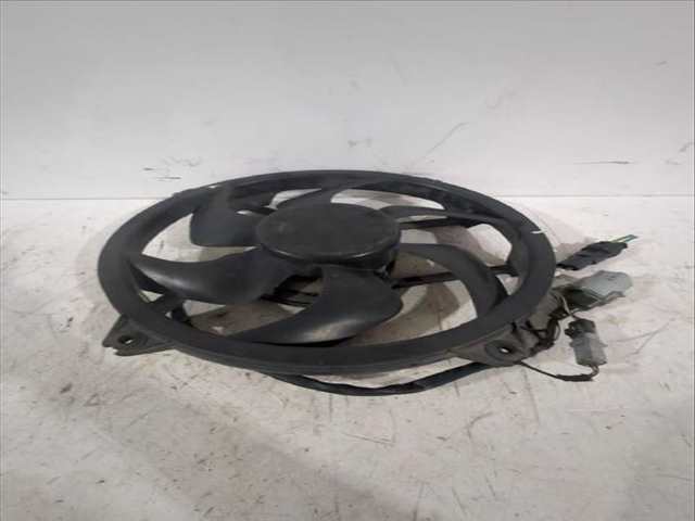 Foto 3ª: Electroventilador Peugeot 407 2.0 HDI 135 6DRHRH 6DRHRE 6DRHRG 6DRHRJ) 136CV [RHR (DW10BTED4)] (2004)