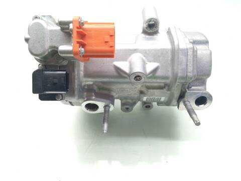 Foto 2ª: Compresor Aire Acondicionado Ford Kuga 2.5 DURATEC PLUG-IN-HYBRID 152CV 112KW [BGDA] (2024)