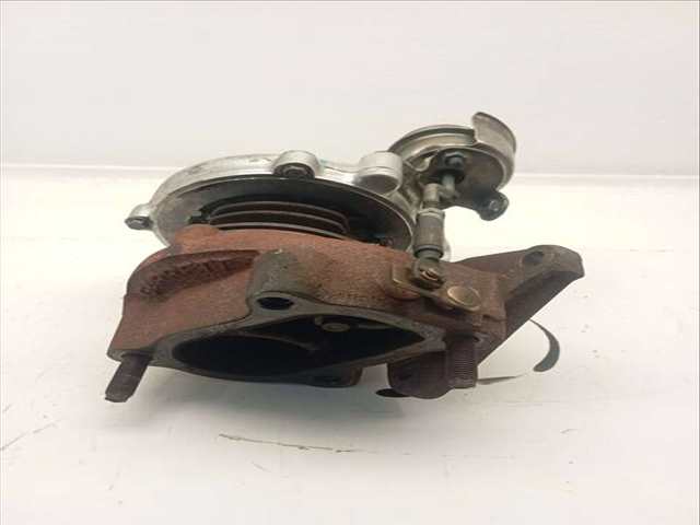 Foto 3ª: Turbocompresor Nissan Almera ACENTA 112CV 82KW [YD22DDT] (2006)