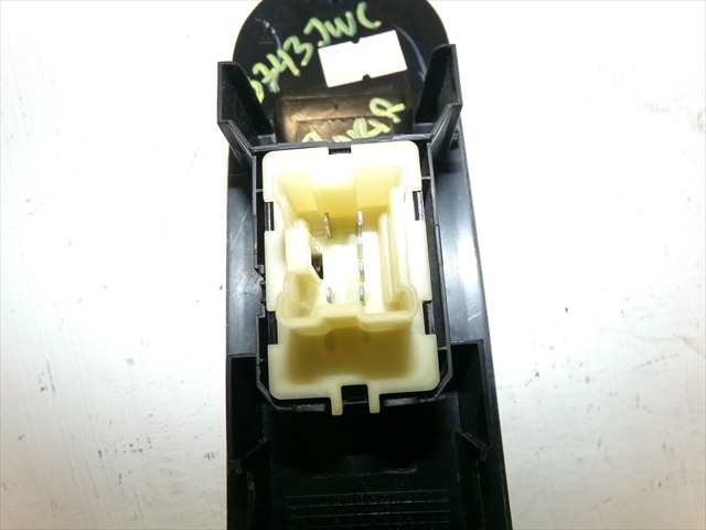 Foto 3ª: Botonera Elevalunas Renault Clio 1.5 DCI 2016-2019 [K9KE6] (2017)