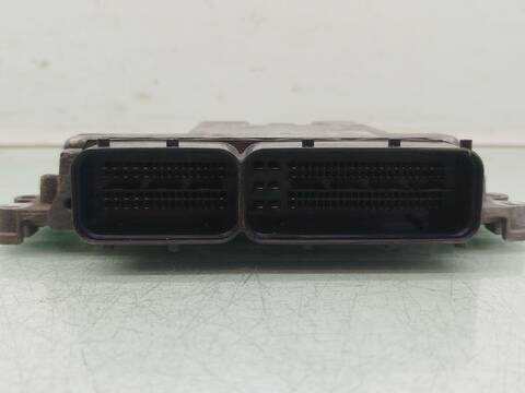 Foto 2ª: Centralita Motor ECU Iveco Daily 29S13 29L13 35C13 35S13 40C13 40S13 126CV 93KW FURGONETA [F1AE3481B] (2012)