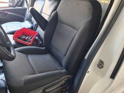 Foto 3ª: Asiento Delantero Izquierdo Fiat Talento L1H1 1 0T BASIS 119CV 88KW [M9RV710] (2020)