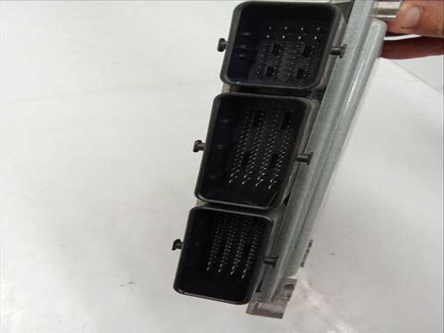 Foto 3ª: Centralita Motor ECU Dacia Duster 1.3 TCE 130 HMMF) 131CV 96KW [H5H 470,H5H 480] (2022)