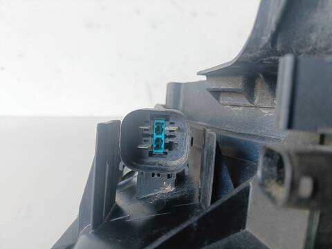 Foto 3ª: Electroventilador Bmw Serie 3 318 D BERLINA (2003)