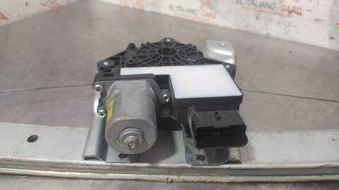 Foto 4ª: Elevalunas Eléctrico Delantero Izquierdo Nissan Juke N-CONNECTA 117CV 86KW [HRA0] (2021)