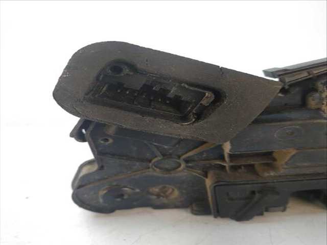 Foto 3ª: Cerradura Puerta Delantera Izquierda Volkswagen Polo 1.2 TDI (2009)