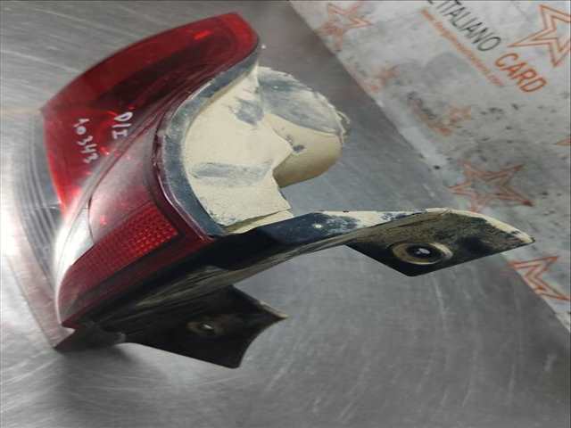 Foto 4ª: Piloto Trasero Izquierdo Ssangyong Actyon 200 XDI 141CV 104KW [D20DT] (2006)