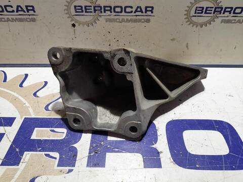 Foto 3ª: Soporte Motor Land Rover Range 3.6 TD V8 272CV [368DT] (2005)