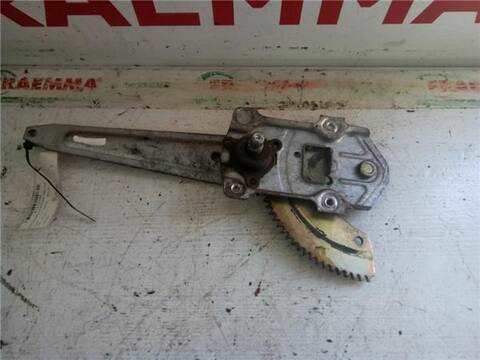 Elevalunas Manual Trasero Izquierdo Toyota Starlet EP80.