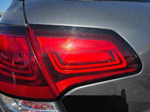 Piloto Portón Izquierdo Citroen C4 BHY BERLINA