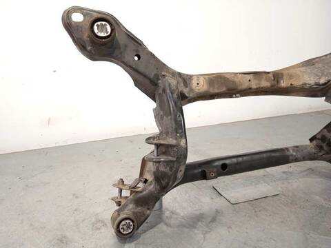 Foto 2ª: Puente Trasero Volvo V60 MOMENTUM 150CV 110KW [D4204T9] (2015)