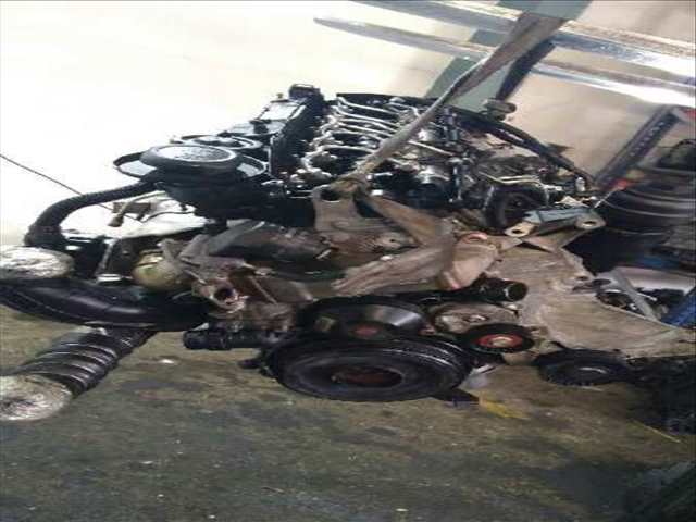 Foto 2ª: Despiece Motor Bmw Serie 3 315 BERLINA (2004)