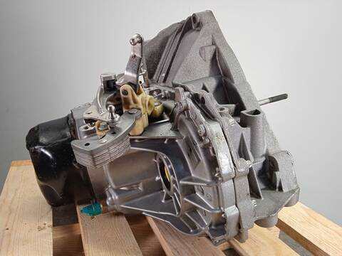 Foto 4ª: Caja Cambios Renault Megane 1.6 16V HATCHBACK 115CV 84KW IV HATCHBACK B9A/M/N_) (2016)