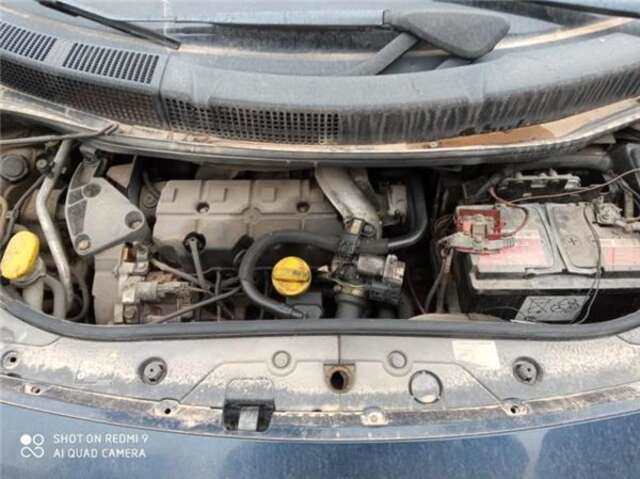 Foto 3ª: Inyectores Renault Scenic 1.9 CONFORT AUTHENTIQUE [1.9 LTR. - 96 KW DCI DIESEL FAP] (JM)(2003-_) [F9QL8]