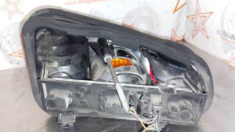 Foto 2ª: Piloto Trasero Izquierdo Bmw Mini 90CV 66KW (2001)