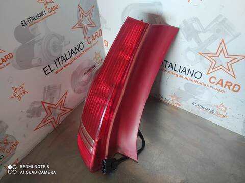 Foto 2ª: Piloto Trasero Izquierdo Citroen C4 COLLECTION BERLINA 90CV 66KW [9HX] (2006)