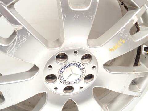 Foto 3ª: LLanta Chapa Mercedes Clase G 230 GLK 220 CDI 4-MATIC BE EDICION LIMITADA 204.984) 170CV 125KW [651912] (2011)