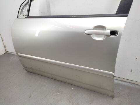 Foto 3ª: Puerta Delantera Izquierda Toyota Corolla 2.0 D-4D CDE120R_ CDE120L_) 116CV 85KW [1CDFTV] (2007)