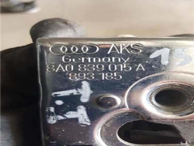 Foto 3ª: Cerradura Puerta Trasera Izquierda Audi 80 1.9 TDI [1Z]