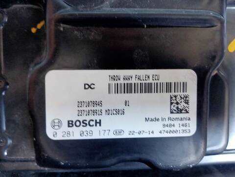 Foto 3ª: Centralita Motor ECU Renault Express CONFORT 1 BLUE DCI DIESEL FAP 95CV (2021)