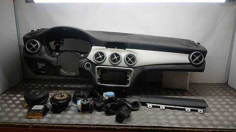 Kit Airbag Mercedes Clase G 230 GLA 200 156.943) 156CV 115KW