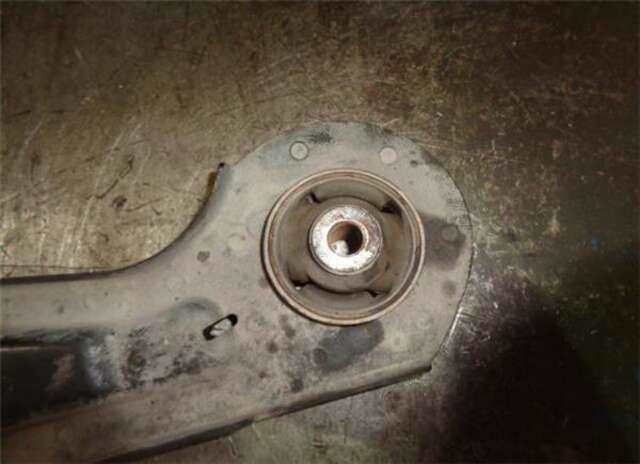 Foto 3ª: Brazo Suspension Delantero Izquierdo Chevrolet Nubira 1.6 SE [1.6 LTR. - 80 KW CAT] [F16D3]