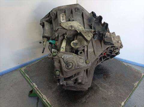 Caja Cambios Nissan NV200 M20) EVALIA PREMIUM