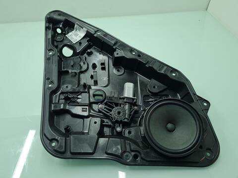 Elevalunas Manual Trasero Derecho Mercedes Clase G 230 GLA 200 CDI 156.908) 136CV 100KW