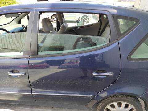 Puerta Trasera Izquierda Mercedes Clase A 140 166960