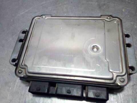 Foto 3ª: Centralita Motor ECU Renault Scenic GRAND DYNAMIQUE 120CV 88KW [F9Q812] (2004)