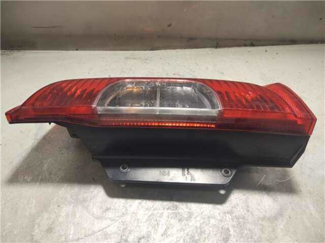 Foto 3ª: Piloto Trasero Derecho Citroen Nemo 1.3 ATTRACTION [1.3 LTR. - 59 KW HDI FAP] (2008 _)