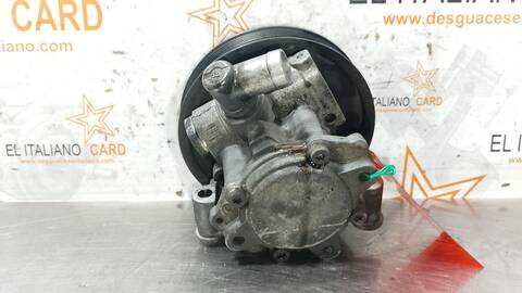 Foto 4ª: Bomba de Direccion Mercedes Clase C 160 270 CDI 203.016) BERLINA 170CV 125KW [612962] (2010)