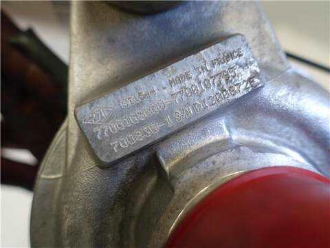 Foto 3ª: Turbocompresor Renault Clio 1.9 DTI B/CB0U) 80CV 59KW [F9Q 780] (2000)
