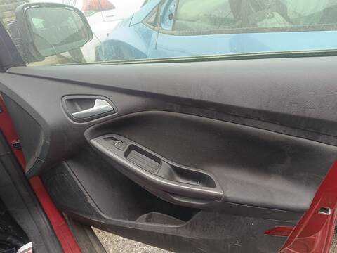 Tapizados Cartoneras Ford Focus XWDA BERLINA